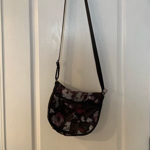 Lululemon purse